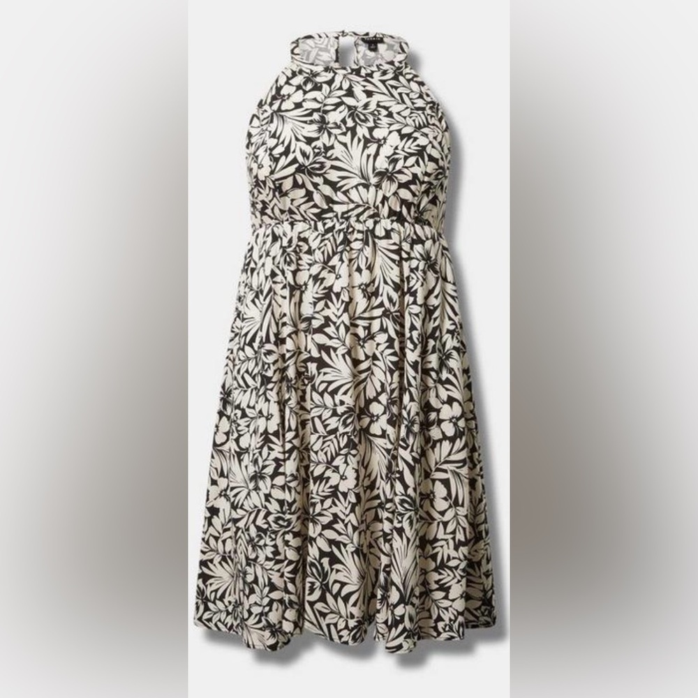 Torrid Black and White Floral Midi Dress size 1